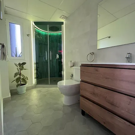 Precioso Capricho En 3 Torres Торремолинос